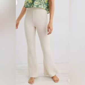 Aerie Flared Waffle Knit High Rise Jogger Sweatpants Cream Stretch Relax Cozy M